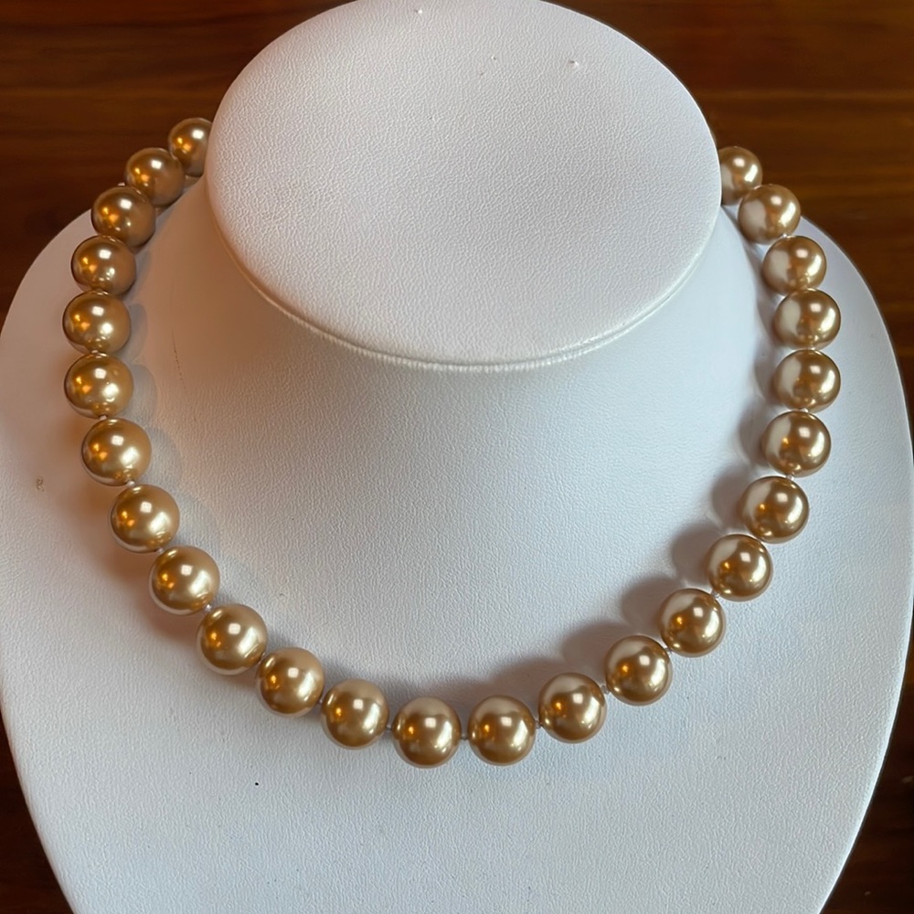 Faux Pearl necklace